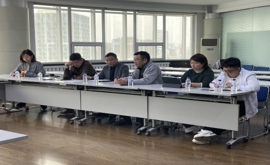 2.國信南山溫泉城營銷團(tuán)隊(duì)走進(jìn)國信健康產(chǎn)業(yè)座談會現(xiàn)場_副本.jpg